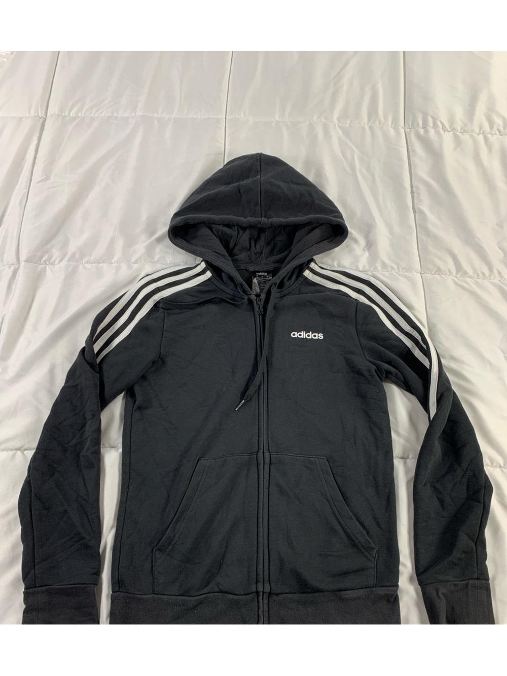 Pre loved ADIDAS sweater mens size S